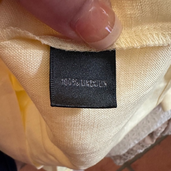 Linen yellow short sleeve blouse - Picture 3 of 7